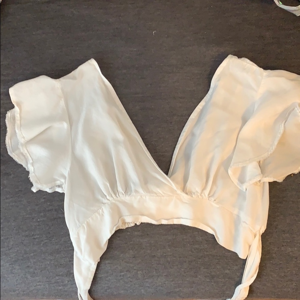 White Cropped blouse